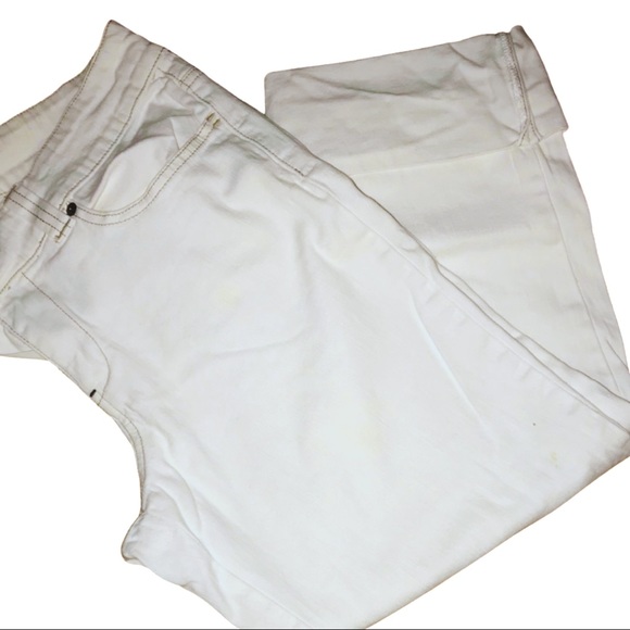New York & Company White Leg Capris Jeans Size 6 - Picture 2 of 5